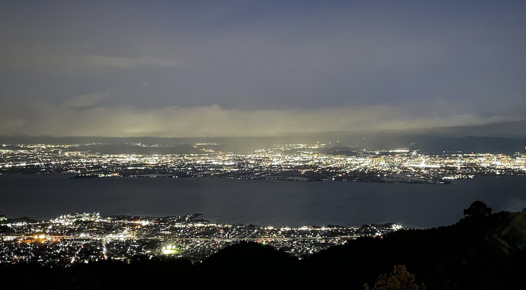 琵琶湖の夜景